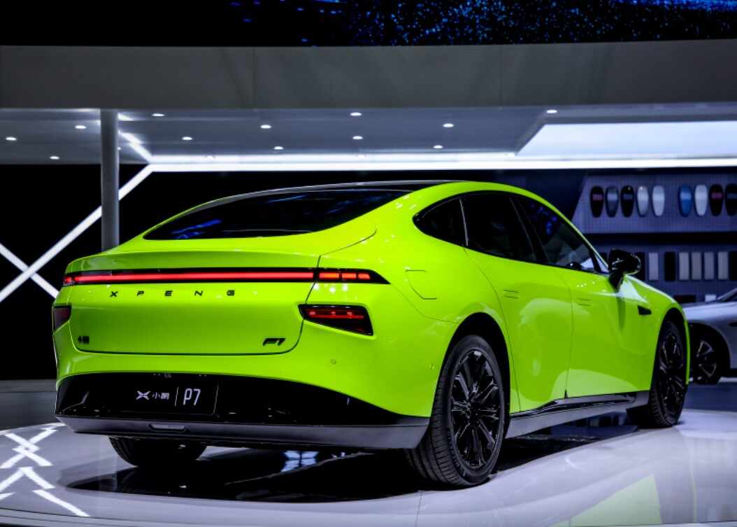 小鵬P7
