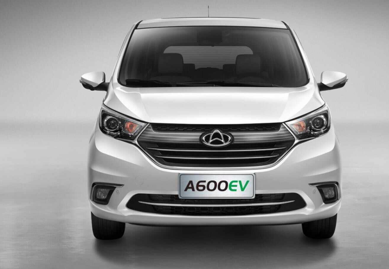 長安歐尚A600EV