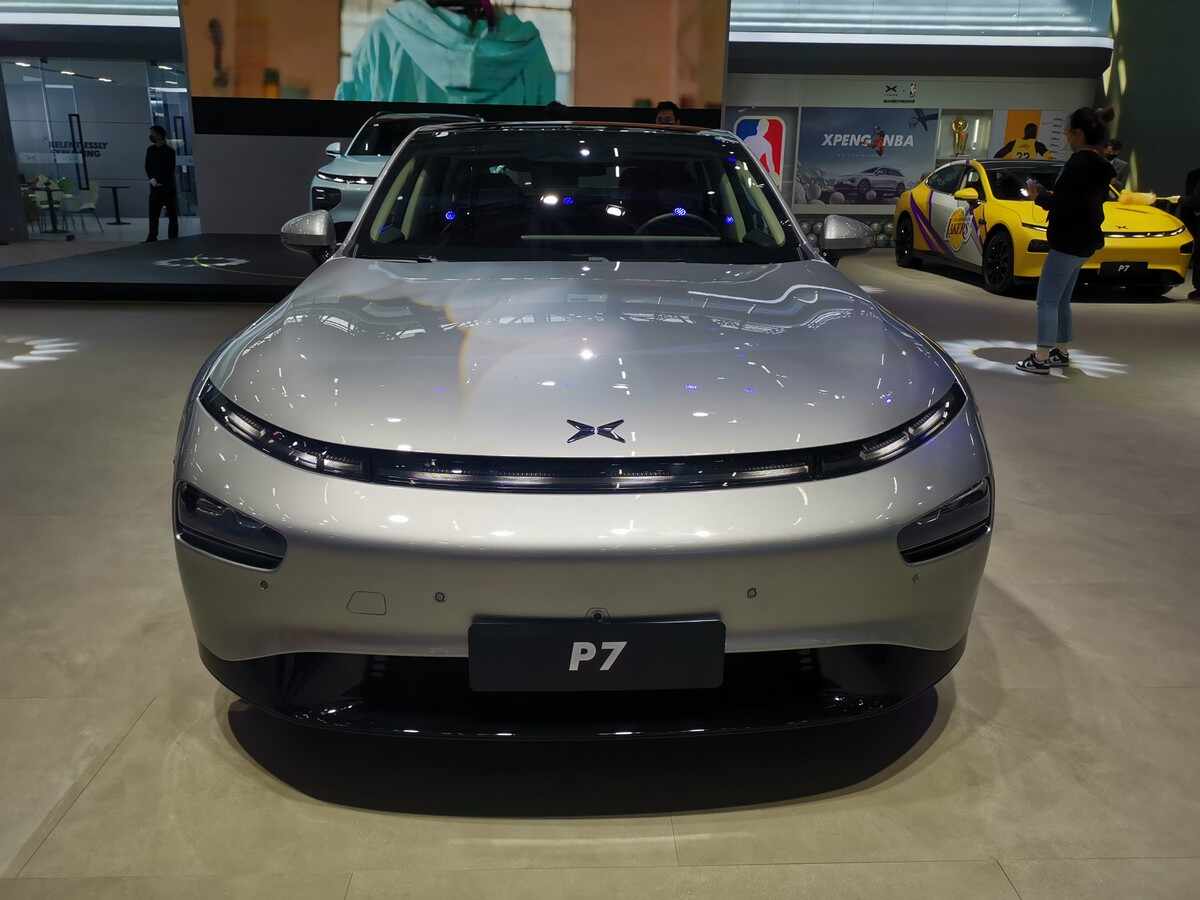 小鵬P7
